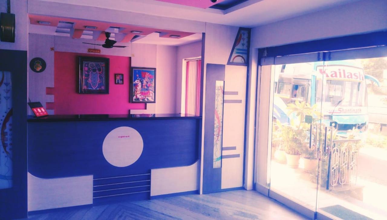 Hotel Rajkamal International Udaipur Exterior foto